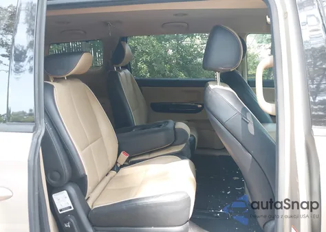 2016 Kia Sedona Ex из США, поврежденный, VIN KNDMC5C13G6138620